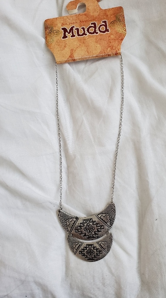 Kohl's Mudd Tribal Silverstone necklace